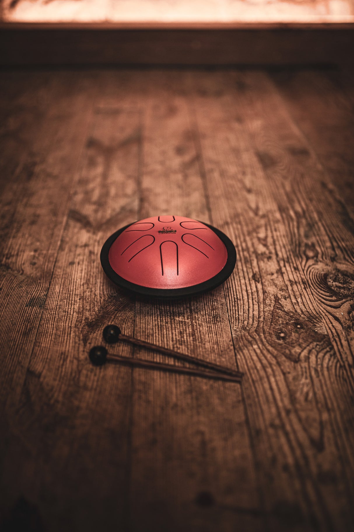 MEINL NINO980R Percussion Mini Melody Steel Tongue Drum - 6 būgnas