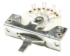 Fender Pure Vintage 3-Position Pickup Selector Switch with Mounting Hardware perjungėjas